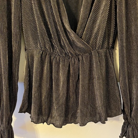 Chenault Metallic Crossover Peplum Blouse (NWT) - Picture 8 of 13